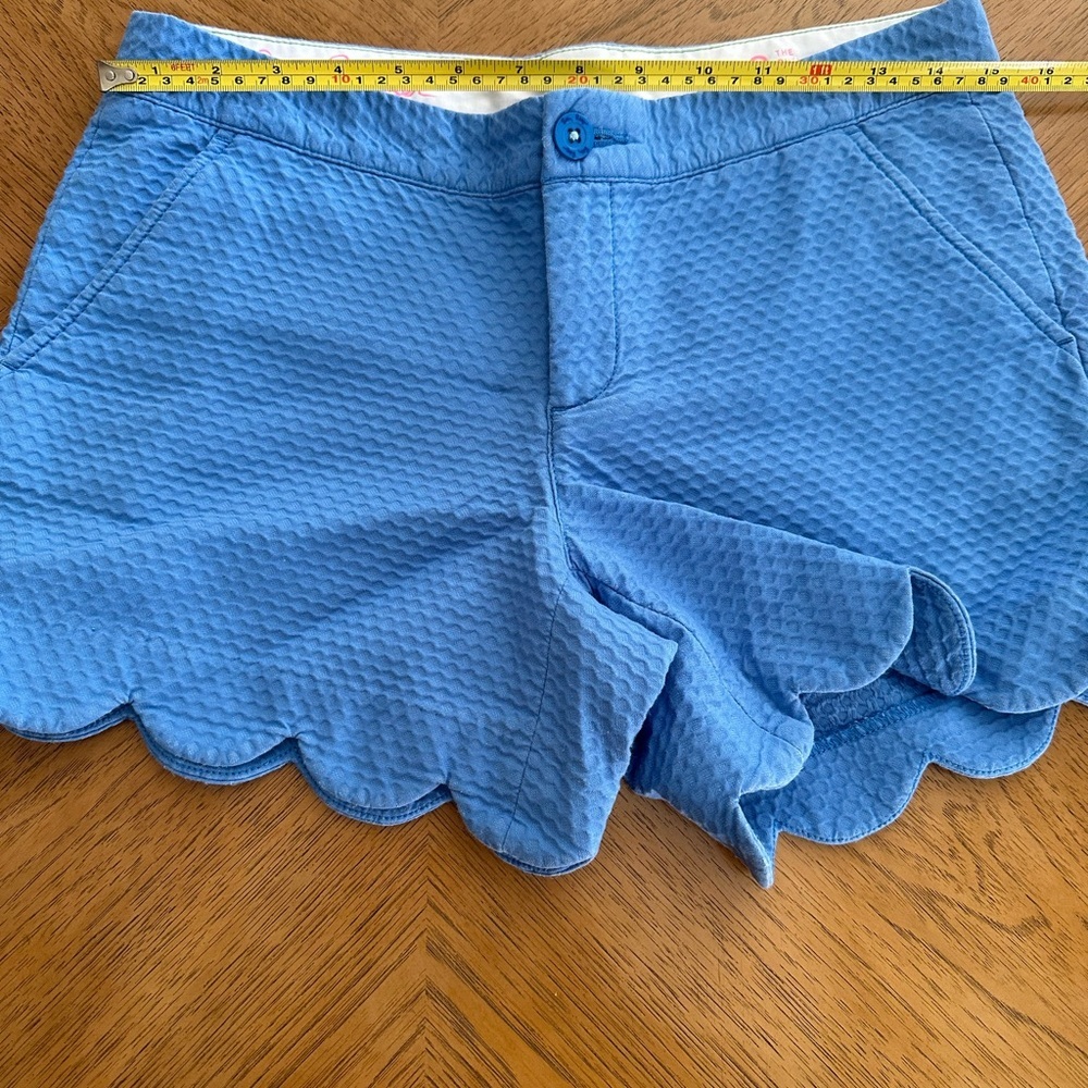 Lilly Pulitzer Buttercup Scalloped Women's Shorts 2 Summer Beach - Picture 5 of 8